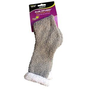 Airplus Women 5-10 Aloe Infused Ultra Comfort Socks With Vitamin E